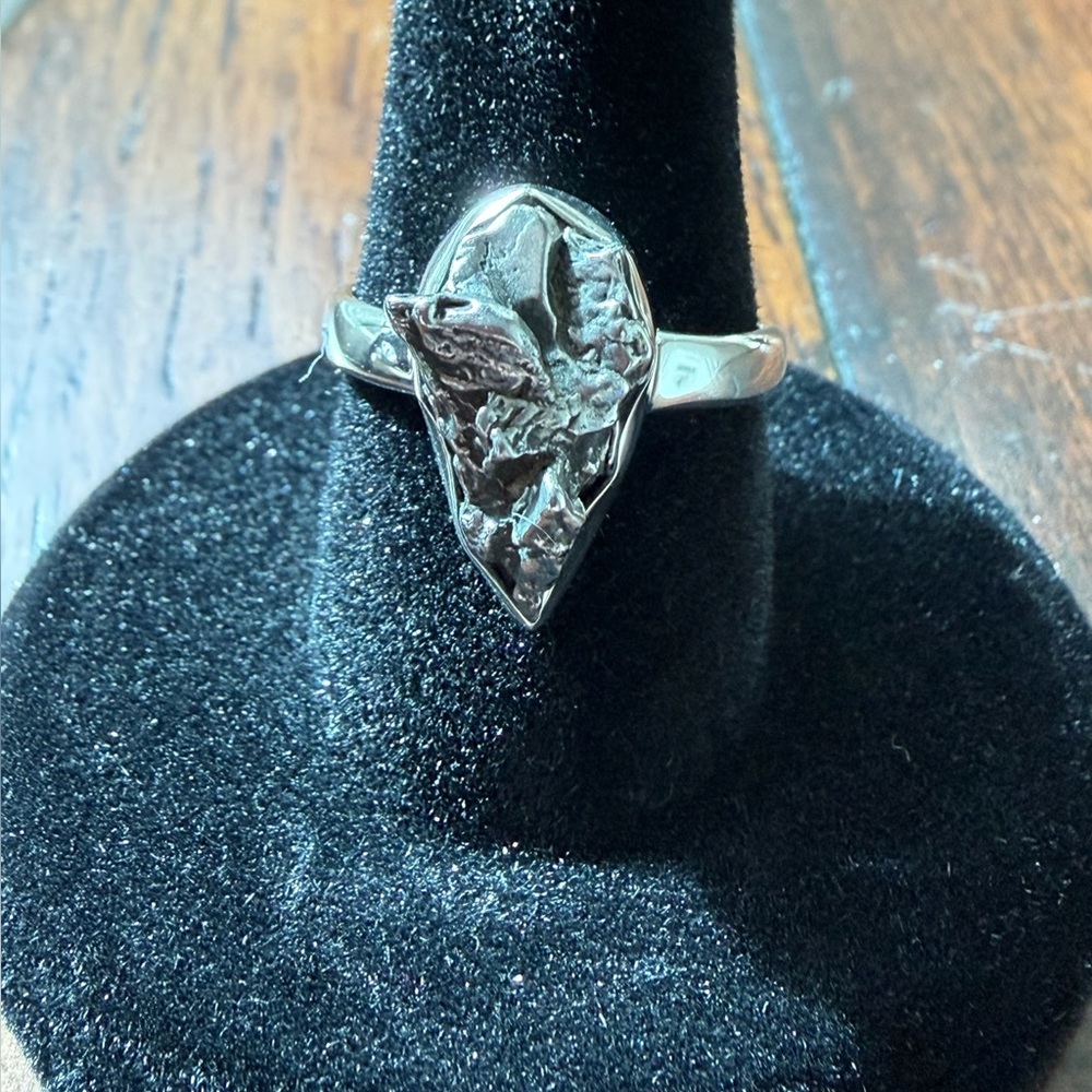 Campo del Cielo Meteorite Ring - Picture 8 of 9